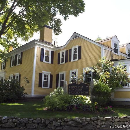 Bedford Village Inn Exterior photo